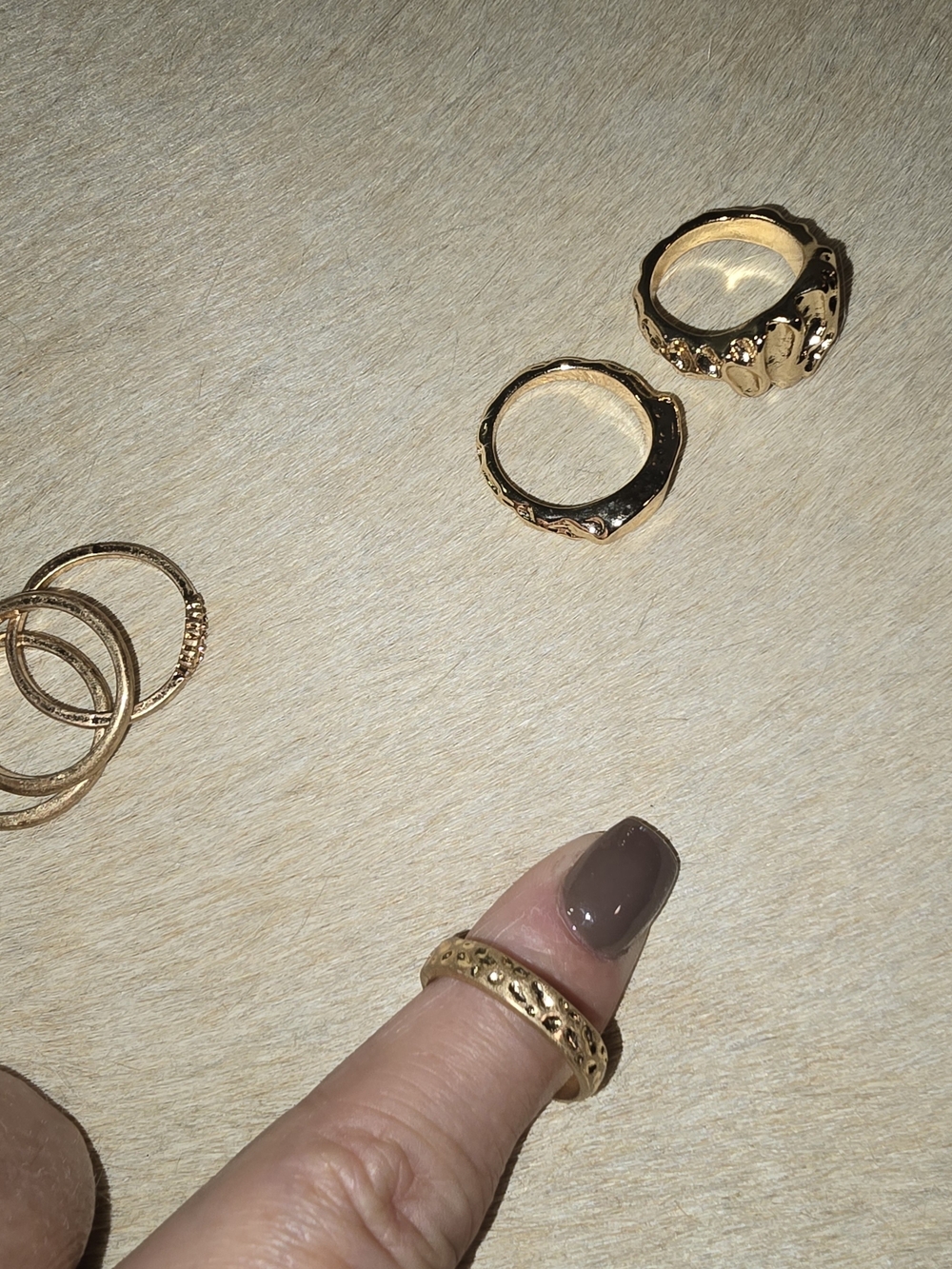 Gold-Tone Sculpted Women's Ring Set - Textured Bands, Size 9 - Picture 6 of 7